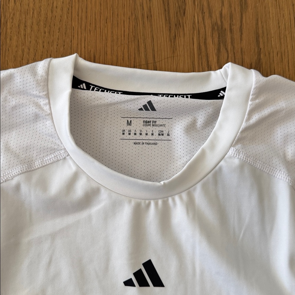 New with tags Adidas White Performance Sleeveless Shirt medium - Picture 2 of 3